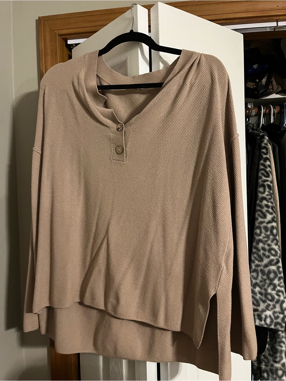 Amazon Women's Taupe Lightweight Henley Set